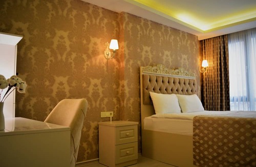 Cumhuriyet Hotel | Istanroom By KEO