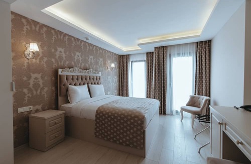 Cumhuriyet Hotel | Istanroom By KEO