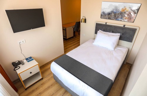 Yenimahalle Hotel | Agate Hotel