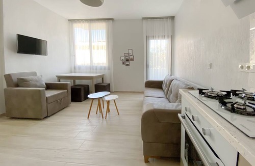 Cesme Apartment | Azize Palas Apart