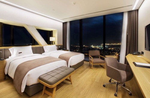 Avcilar Hotel | DoubleTree by Hilton Istanbul Avcilar
