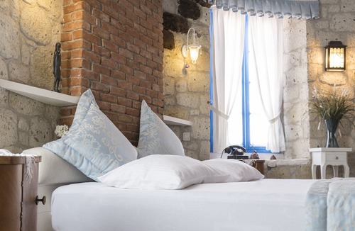 Tokoglu Bed & Breakfast | Alacati Degirmen Otel