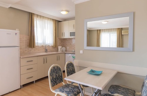 Marmaris City Center Hotel | Otel Dost