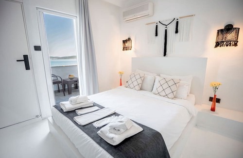 Ayvalik City Center Hotel | Camlik 87 Hotel Ayvalik