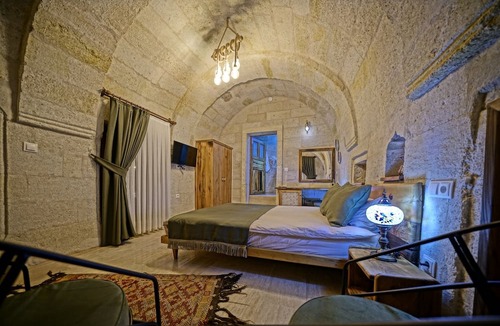 Ortahisar Hotel | Vigneron Cave Hotel