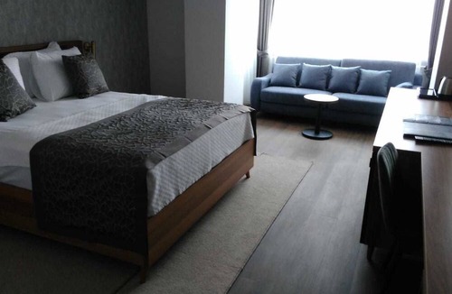 Bagbasi Hotel | Vista Royal Hotel