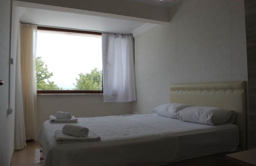 Altınova Hotel | Altin Otel