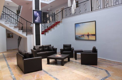 Altınova Hotel | Altin Otel