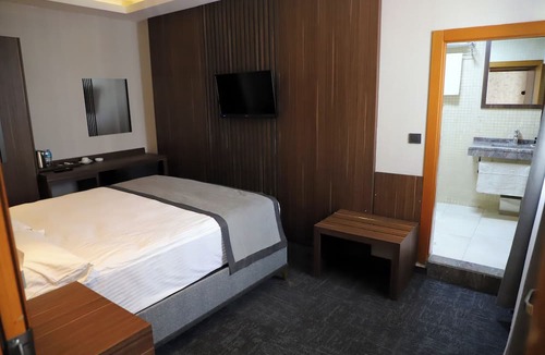 Agri Hotel | Cenas Otel