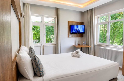 Sivrice Hotel | Elazığ Mavigöl Otel