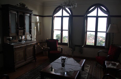 Altinoluk Bed & Breakfast | Altin Cesmeli Konak