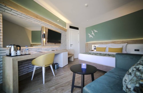 Kiris Resort | Sailor's Beach Club - All Inclusive