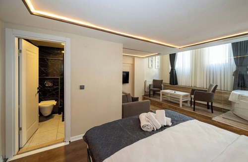 Osmanbey Hotel | Aiza Suites