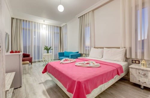 Mithatpasa Hotel | Cunda Nefes Hotel