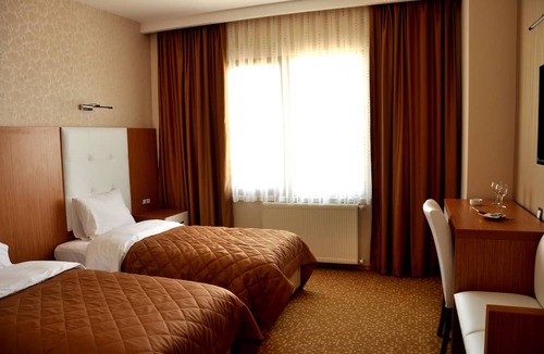 Kesap Hotel | Amazon Aretias Hotel