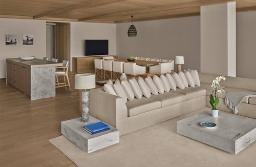 Yalikavak Hotel | The Bodrum EDITION