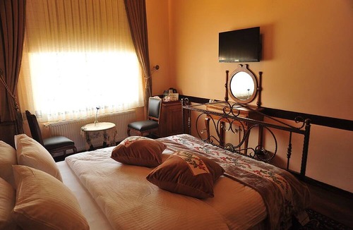 Aksehir Hotel | Aksehir Butik Hotel-Hasan Muallim Konukevi