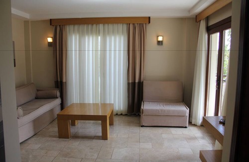 Bitez Apartment | Villanaz Apart Hotel