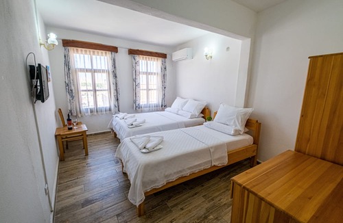 Bozcaada Hotel | Bozcaada Lara Hotel