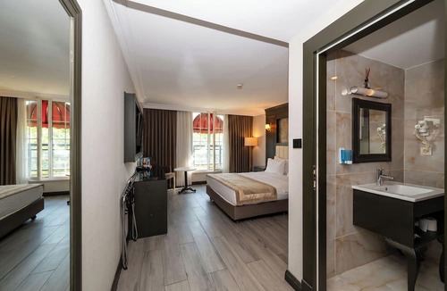 Topkapi Hotel | Kunlun Kensington Hotel