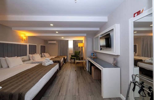 Topkapi Hotel | Kunlun Kensington Hotel