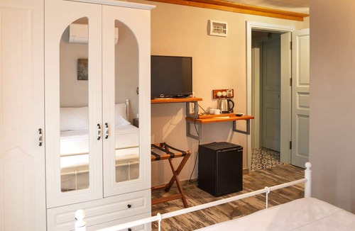 Gokceada Hotel | Vintage Inn Boutique Hotel