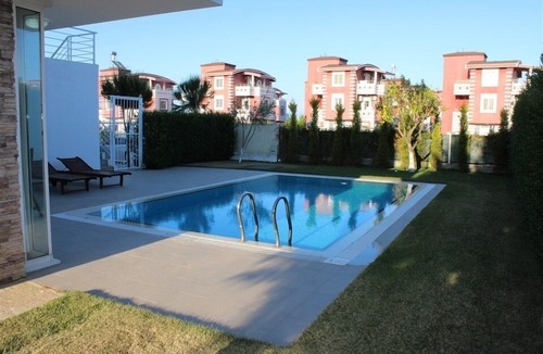 Serik Villa | Novron Villa 4 Bedroom by Belek Rental