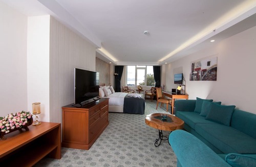 Pendik District Hotel | Tuzla Garden Hotel & Spa