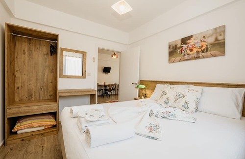 Gokceada Hotel | Azra Apart & Otel
