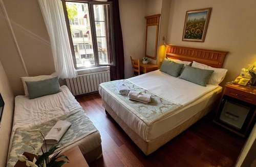 Gumussuyu Mahallesi Hotel | Park Star Hotel Taksim