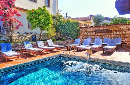 Kusadasi City Centre Hotel | Sezgin Boutique Hotel