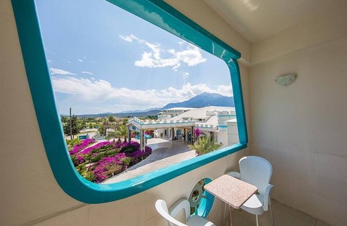 Kiris Resort | Daima Biz Hotel - Dolusu Aquapark Access - All inclusive