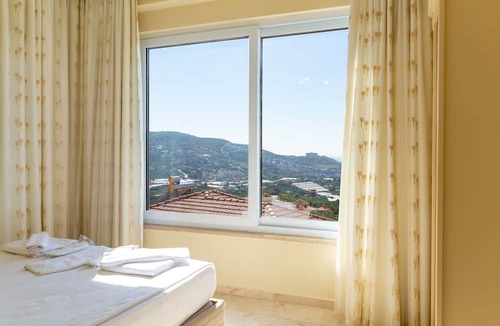 Kargicak Villa | Gold City 3 bedroom Villa 1