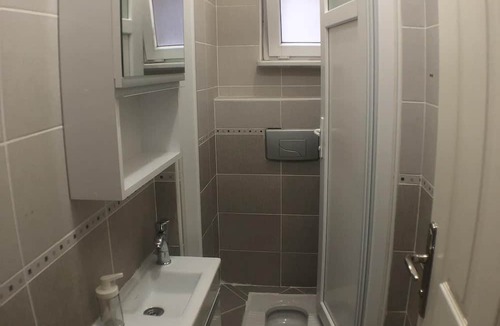 Besevler Mahallesi Apartment | Bursa Larimar Apartment - No: 3