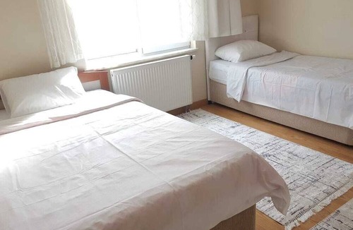 Basaksehir Apartment | Başakşehir Metrokent 2+1 Secure Flat w/View/Pool/GYM/AirCond