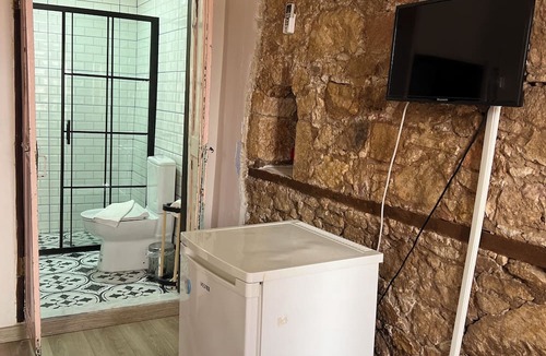 Ayvalik City Center Hotel | Sekercigiller Konuk Evi