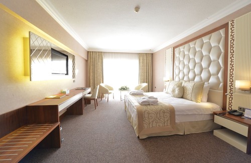 Akyurt Hotel | Anadolu Hotels Esenboga Termal