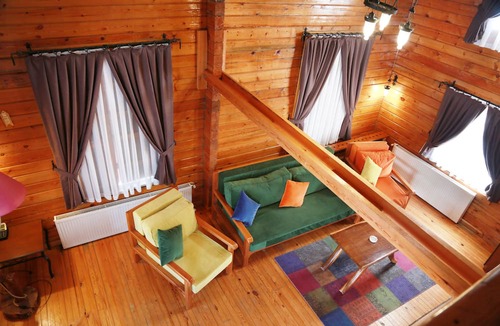 Kumbet Koyu Hotel | Birun Kumbet Dag Evi