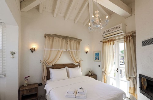 Hacımemis Hotel | PERA ALAÇATI