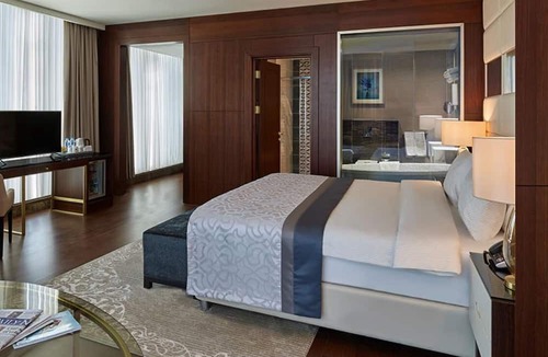 Halkali Hotel | Elite World Grand Istanbul Basın Ekspres