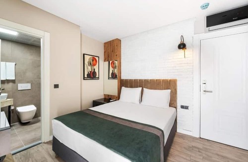 Eski Lara Hotel | Nivasole Lara