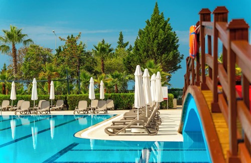 Cenger Hotel | Casa Fora Beach Resort