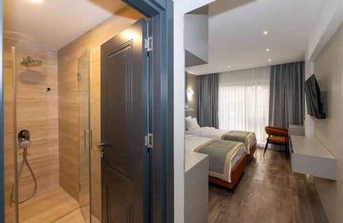 Kucukcekmece Hotel | Tumar Istanbul Hotel