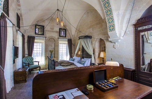 Artuklu Hotel | Mardius Tarihi Konak