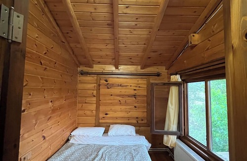 Savsat Hotel | Laşet Bungalov