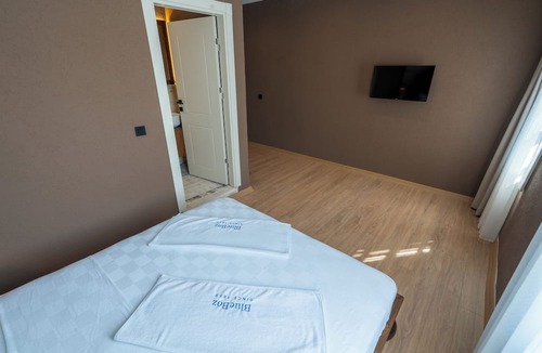 Ayvalik Hostel | BlueBoz