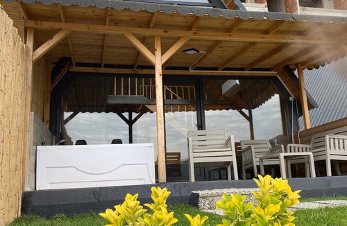 Ayvacık Bed & Breakfast | ZEVGAR HOTEL BUNGALOV