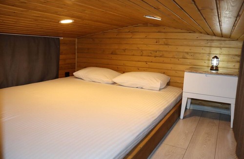 Ezine Bed & Breakfast | Herrera Otel & Tiny Houses