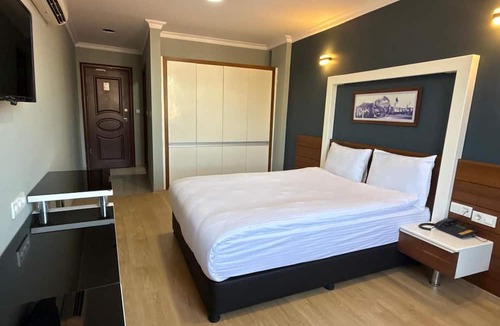 Ulus Hotel | Berlitz Otel