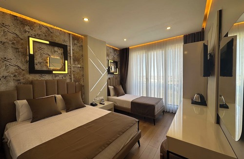 Arnavutkoy Hotel | Fourpoints Airport Hotel